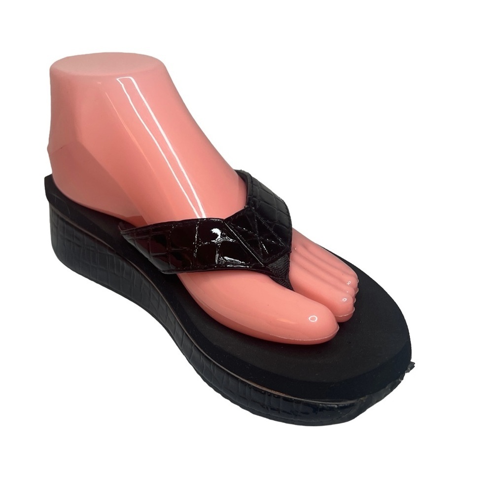 Volatile Black Platform Flip Flops